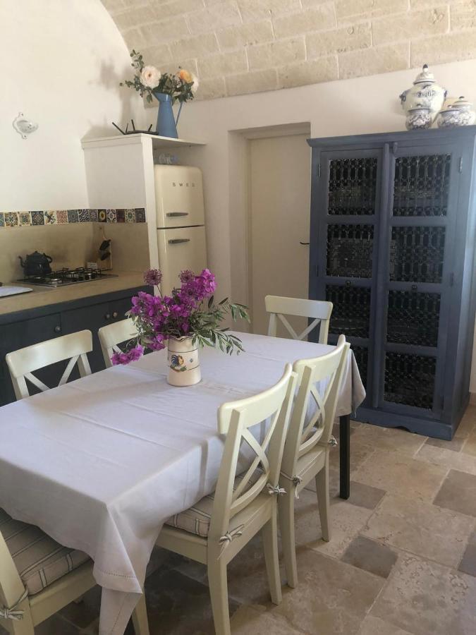 Вилла Traditional Trullo With Private Pool Near Остуни Экстерьер фото